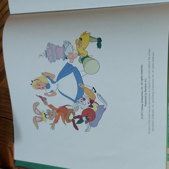 Disney Alice in Wonderland Curiouser and Curiouser - Picture 5 of 12